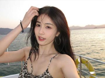 女大校花每日投稿大赛